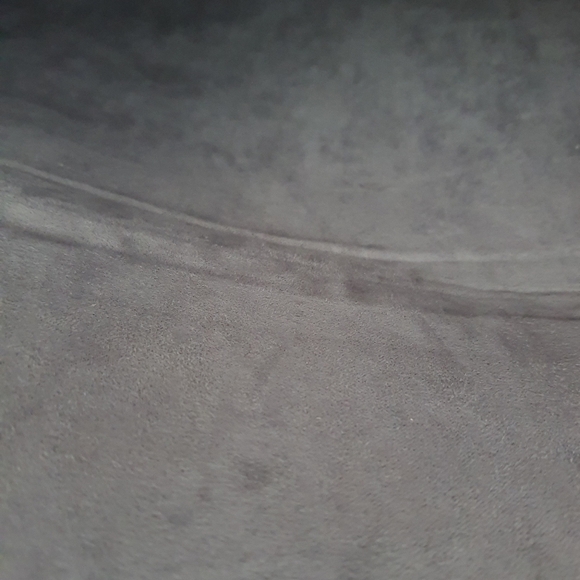 FAUX Leather Ostrich Pattern Laptop/ Tablet Sleeve Bag - Picture 5 of 6